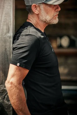&Sons Essentials T-Shirt Black