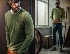 &Sons Glen Pocket Waffle Crew Surplus Green