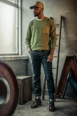 &Sons Glen Pocket Waffle Crew Surplus Green