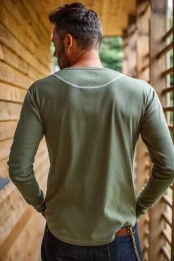The New Elder Henley Shirt Army Green