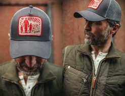 Trucker Badge Cap Grey