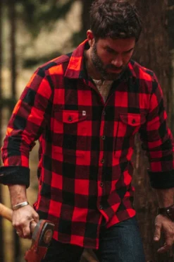 Yukon Flannel Field Shirt